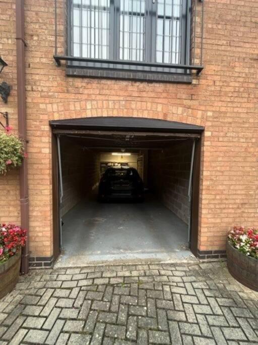 Bs - Luxury Top Floor 4 Bed Apartment With Garage In Town Centre - No Lift Stratford-upon-Avon Esterno foto